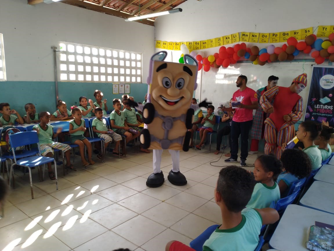 Camacã: Projeto Lápis na Mão chega às escolas do município